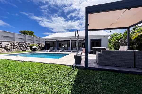 Luxe villa met privézwembad en jacuzzi nabij Saint-François - thumbnail 3