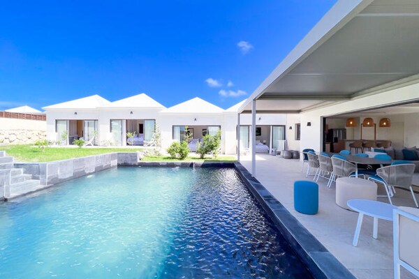 Villa Kaïa Bleu: Luxe 4-suite villa met zwembad in Saint-François - thumbnail 4