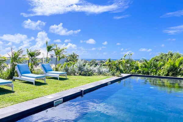 Villa Palméa: Luxe appartement met 4 suites en zwembad in Saint-François - thumbnail 3