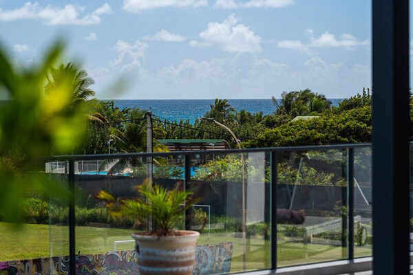 Villa Claire: Luxe 8-persoons appartement met zwembad in Saint-François - thumbnail 4