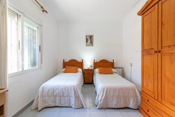 Licht appartement op 5 minuten van strand Puerto de Sagunto - thumbnail 4