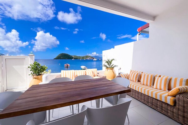 Villa La Perle des Saintes: luxe appartement aan het water op Terre-de-Haut - thumbnail 6