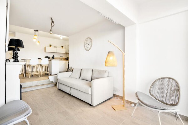 Appartement aan zee in Empuriabrava met panoramisch uitzicht, op 50 meter van het strand - thumbnail 4