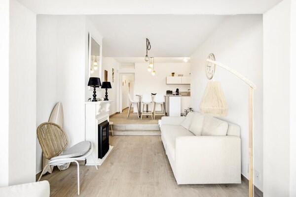 Appartement aan zee in Empuriabrava met panoramisch uitzicht, op 50 meter van het strand - thumbnail 6