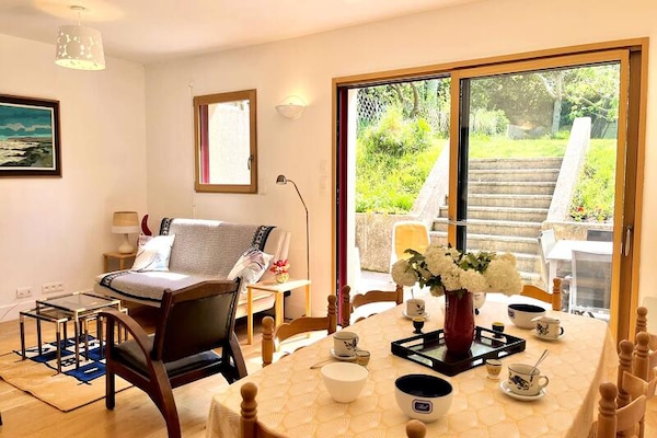 Ruim gerenoveerd appartement in hartje Locmiquélic voor 7 personen - thumbnail 4