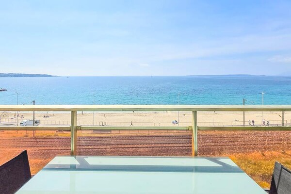 Appartement 4 pers. met zeezicht en terras in Juan-les-Pins, 200m van strand - thumbnail 4