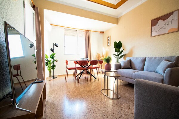 Licht appartement op 3 minuten van strand in Puerto de Sagunto - thumbnail 1