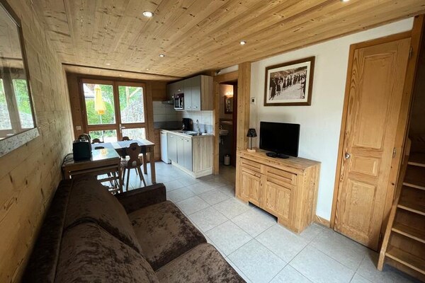 Petit Chalet: Alpenappartement met tuin en bergzicht in Le Grand Bornand - thumbnail 4