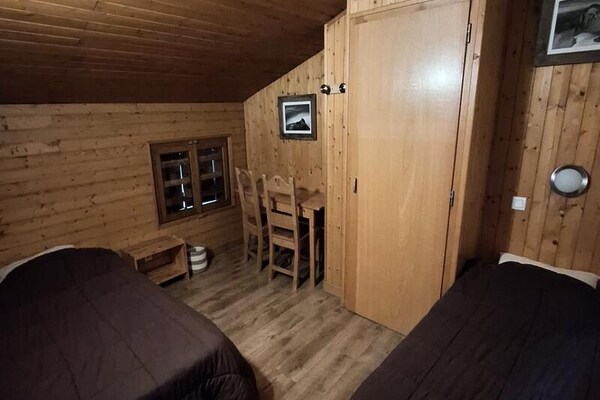 Appartement 6 pers. met balkon en uitzicht op de Alpen in Le Grand Bornand - thumbnail 4