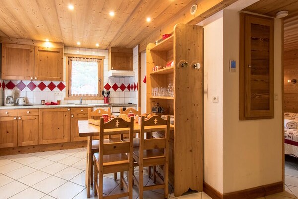 Knus appartement op 20m van de piste in Le Grand Bornand - thumbnail 2
