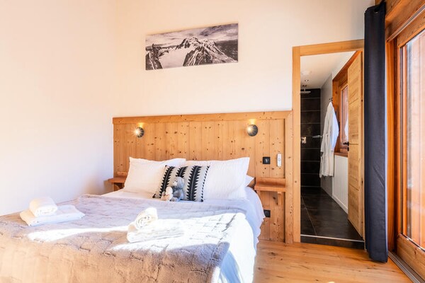 Chalet Hartza: Luxe 12-persoons chalet met sauna en panoramisch uitzicht - thumbnail 3