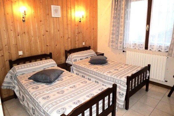Appartement op de begane grond met zuidbalkon en bergzicht in Grand-Bornand - thumbnail 4