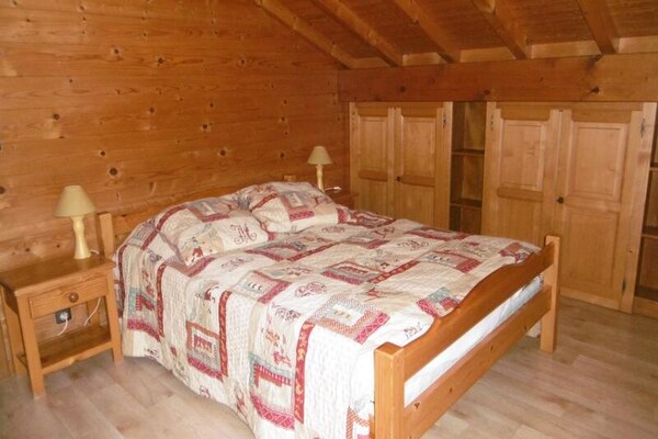 Vrijstaand chalet voor 9 personen met uitzicht op de Alpen in Le Grand Bornand - thumbnail 6