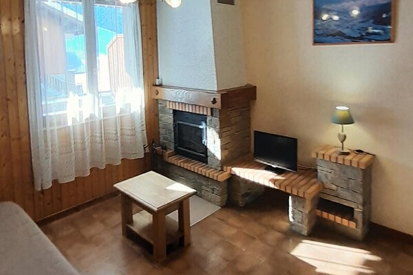 Licht appartement op 400m van de piste met tuin in Le Grand Bornand - thumbnail 1