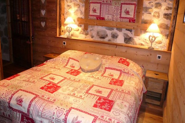 Authentiek Alpenappartement met sauna, 300m van dorpshart Grand-Bornand - thumbnail 4