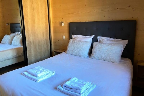 Chalet Soleya: Modern Alpenverblijf voor 12 personen in Grand-Bornand - thumbnail 3