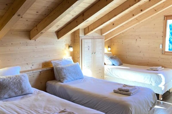 Chalet Soleya: Modern Alpenverblijf voor 12 personen in Grand-Bornand - thumbnail 5