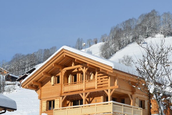 Chalet Antoline: Ruim 5-sterren chalet voor 10 personen in Grand-Bornand - thumbnail 1