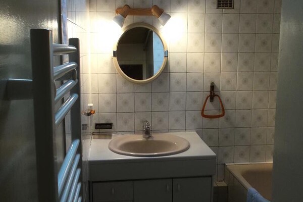 Appartement met balkon en uitzicht op de Aravis, midden in Grand-Bornand - thumbnail 4