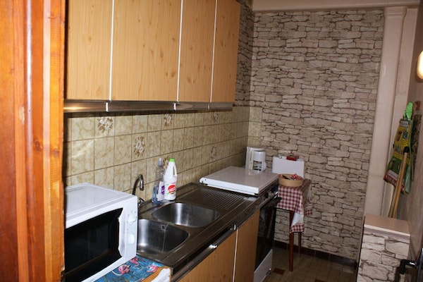 Studio-appartement met zuidelijk balkon en bergzicht in Le Grand-Bornand - thumbnail 3