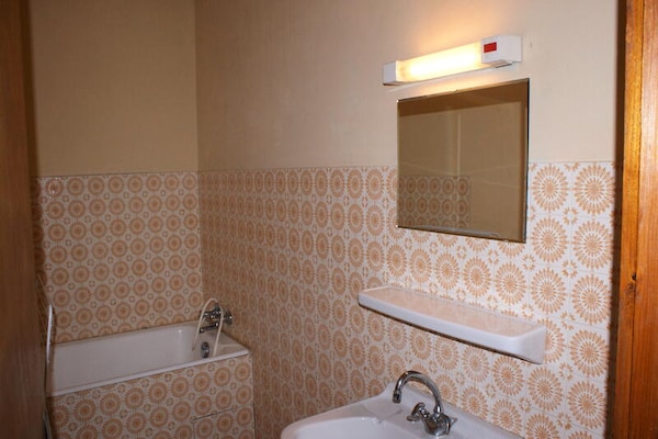 Studio-appartement met zuidelijk balkon en bergzicht in Le Grand-Bornand - thumbnail 4