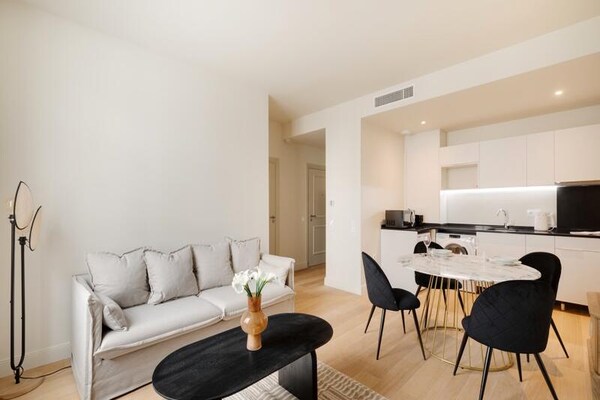 Charmant appartement in hartje Antibes, vlakbij strand en markt - thumbnail 5