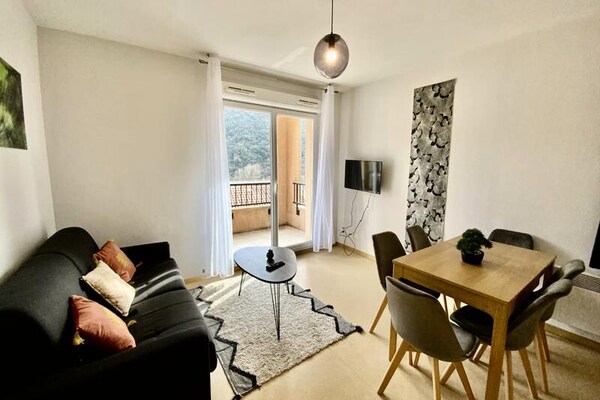 Charmant appartement voor 6 personen bij de Thermen van Avène - thumbnail 2