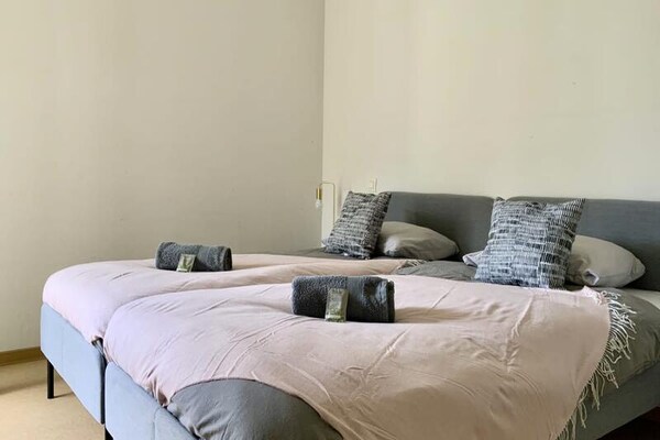 Appartement met terras op 10 min van Thermen van Avène, zwembad - thumbnail 3