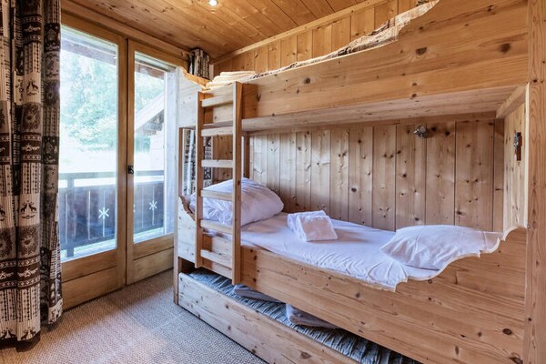 Ruim chalet voor 12 personen met panoramisch uitzicht op de Mont Blanc in Saint-Gervais-les-Bains - thumbnail 4