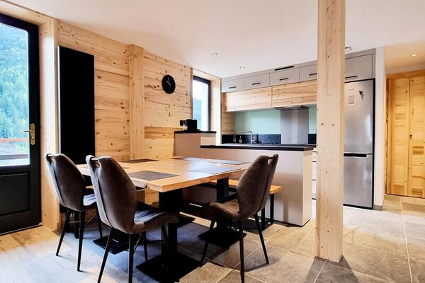 Ruim appartement voor 9 in Grand-Bornand, vlakbij centrum en piste - thumbnail 2