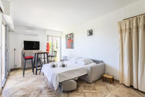 Elegant appartement in Bandol met terras, op loopafstand van strand Renécros - thumbnail 5