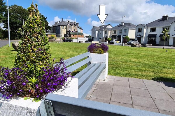Ruim vakantiehuis voor 8 in Spiddal met grote tuin, vlakbij zee en Galway - thumbnail 1