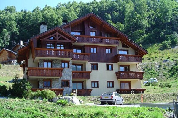 Knus appartement op de begane grond in Méribel Village, vlakbij de lift - thumbnail 1