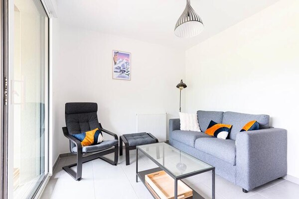 Modern appartement op 50m van het meer van Loudenvielle met terras - thumbnail 4