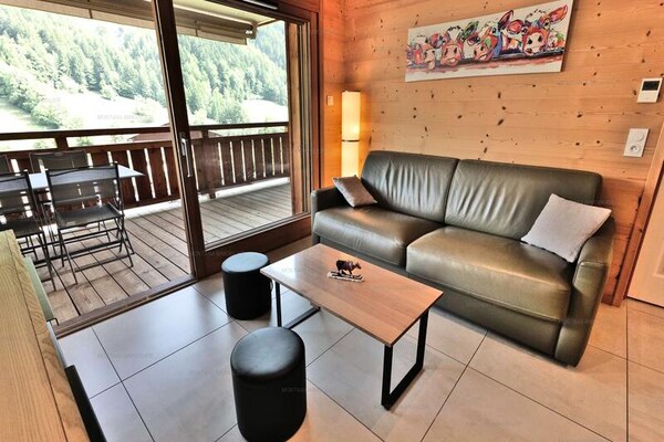 Zonnig 6-persoons appartement met balkon nabij het centrum van Le Grand Bornand - thumbnail 6