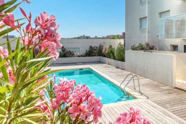 Appartement met zwembad en balkon op 1 km van zee in Le Lavandou - thumbnail 2