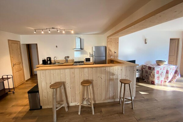 Zuidelijk appartement aan de piste in Le Lioran voor 9 personen - thumbnail 3