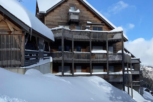 Duplexappartement voor 10 personen aan de voet van de skipistes in Le Lioran - thumbnail 2