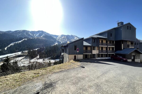 Panoramisch appartement op de piste in Le Lioran voor 6 personen - thumbnail 2