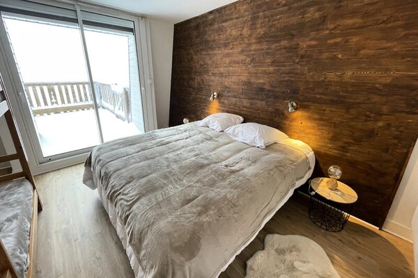 Ruim appartement op 100m van pistes Le Lioran met zuidterras en bergzicht - thumbnail 5