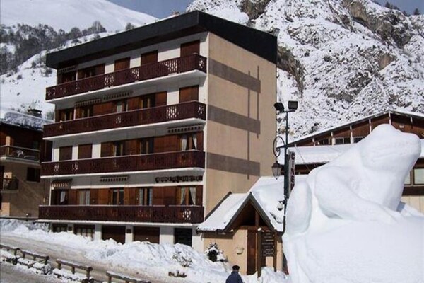 Knusse studio in Valloire met balkon op het zuiden, vlakbij de piste - thumbnail 1