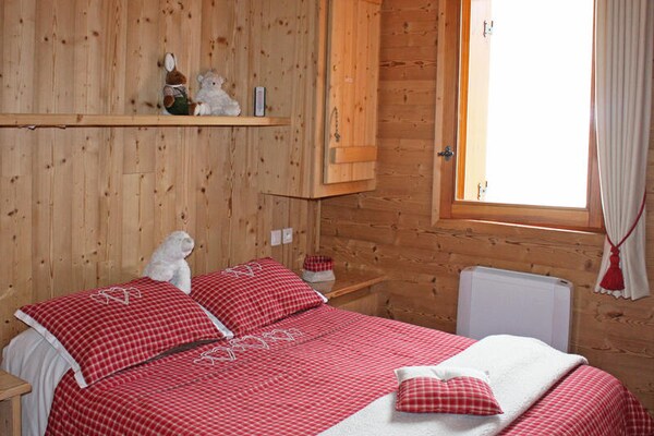 Alpenappartement met balkon, uitzicht en zwembad in Valloire - thumbnail 6