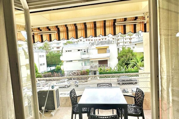 Stijlvol appartement in het hart van Cannes, vlakbij zee en Croisette - thumbnail 3