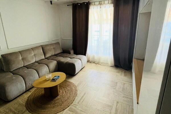 Stijlvol appartement in het hart van Cannes, vlakbij zee en Croisette - thumbnail 4