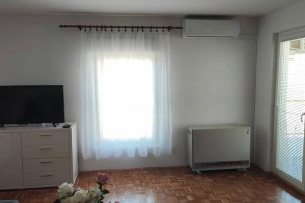 Appartement Eva Pula – Sfeervol verblijf met balkon vlakbij de Arena - thumbnail 2