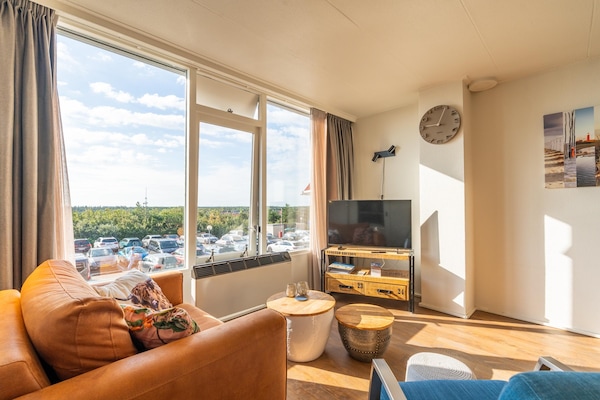 Sfeervol appartement Juliana 122 met balkon tussen bos en strand in De Koog - thumbnail 4