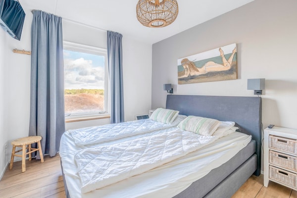 Modern hoekappartement met zeezicht en balkon in de duinen van De Koog - thumbnail 4