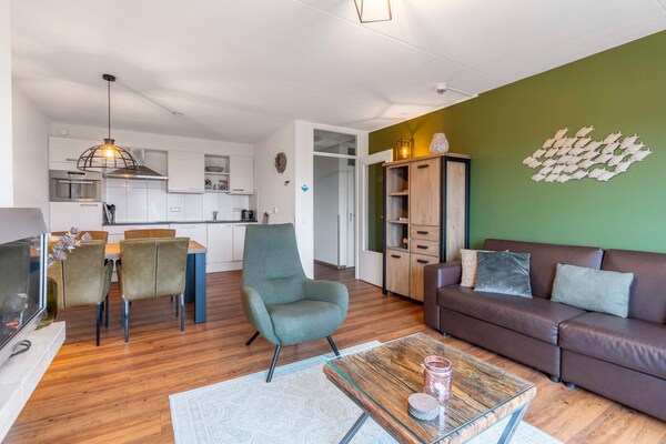 Modern 2-persoons appartement met zeezicht en balkon in De Koog - thumbnail 3