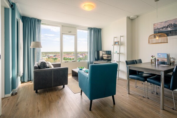 Modern appartement met panoramisch uitzicht over bos en De Koog - thumbnail 4