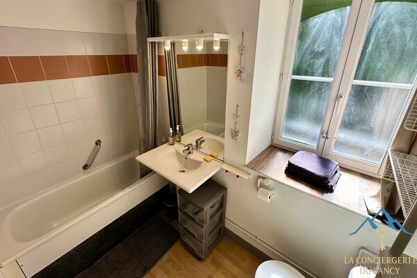 Knusse studio in La Bourboule, vlakbij de thermen en het stadscentrum - thumbnail 3